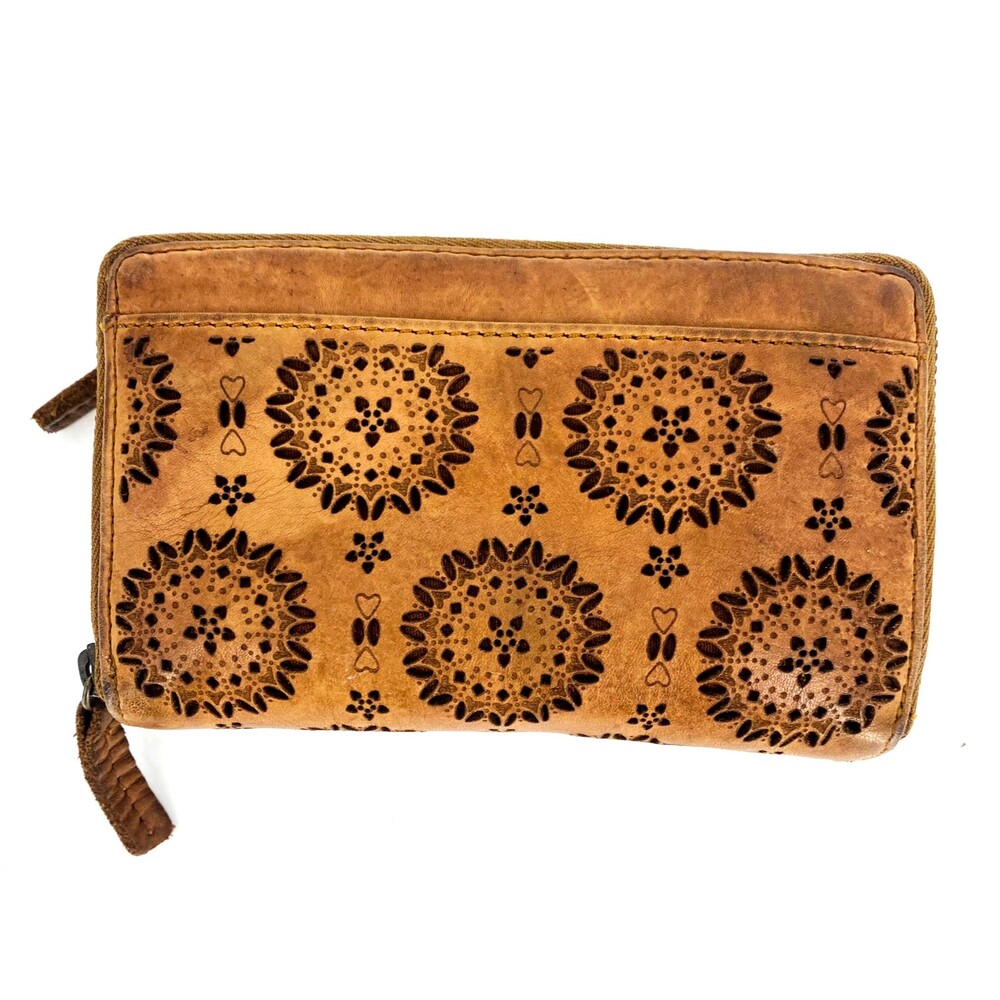 100% Genuine Leather Laser Cut Mandala Design Zip Up Cash/Card Wallet Boho Brown